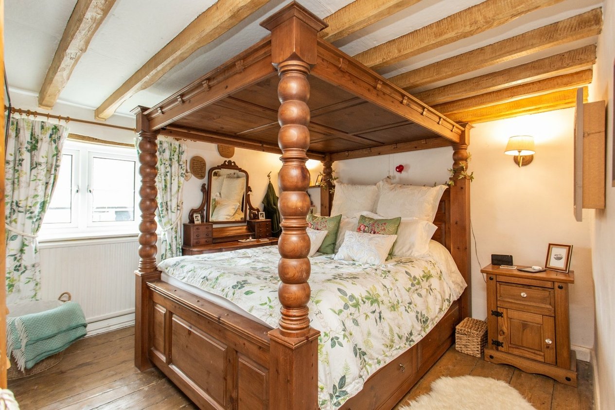 Properties For Sale in Roman Road Aldington