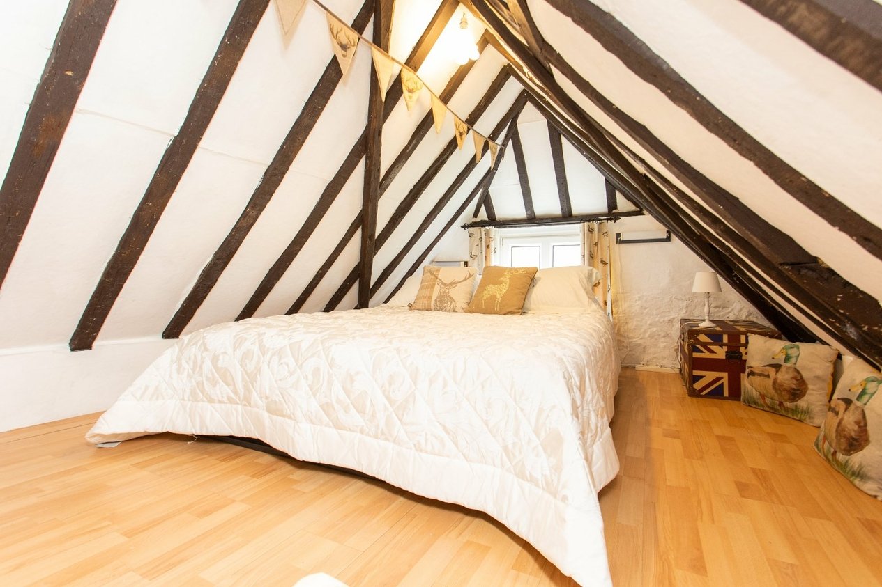 Properties For Sale in Roman Road Aldington
