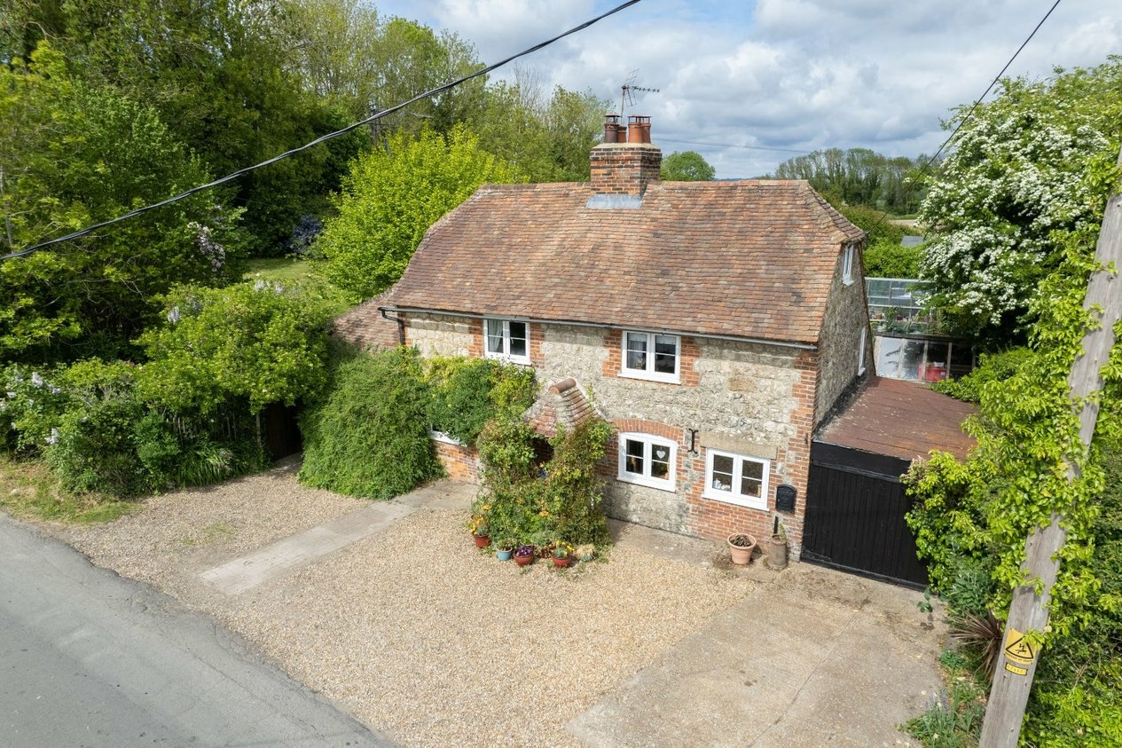 Properties For Sale in Roman Road Aldington