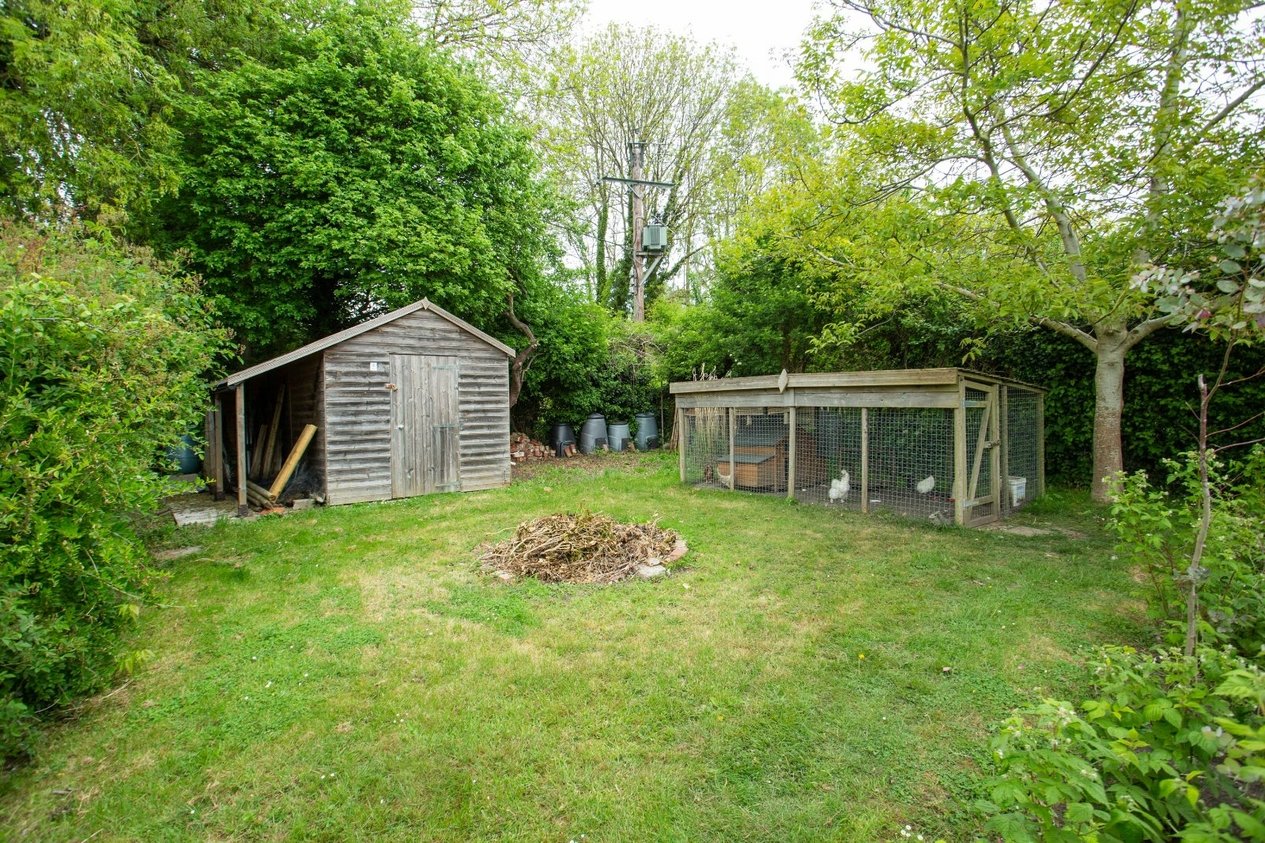 Properties For Sale in Roman Road Aldington