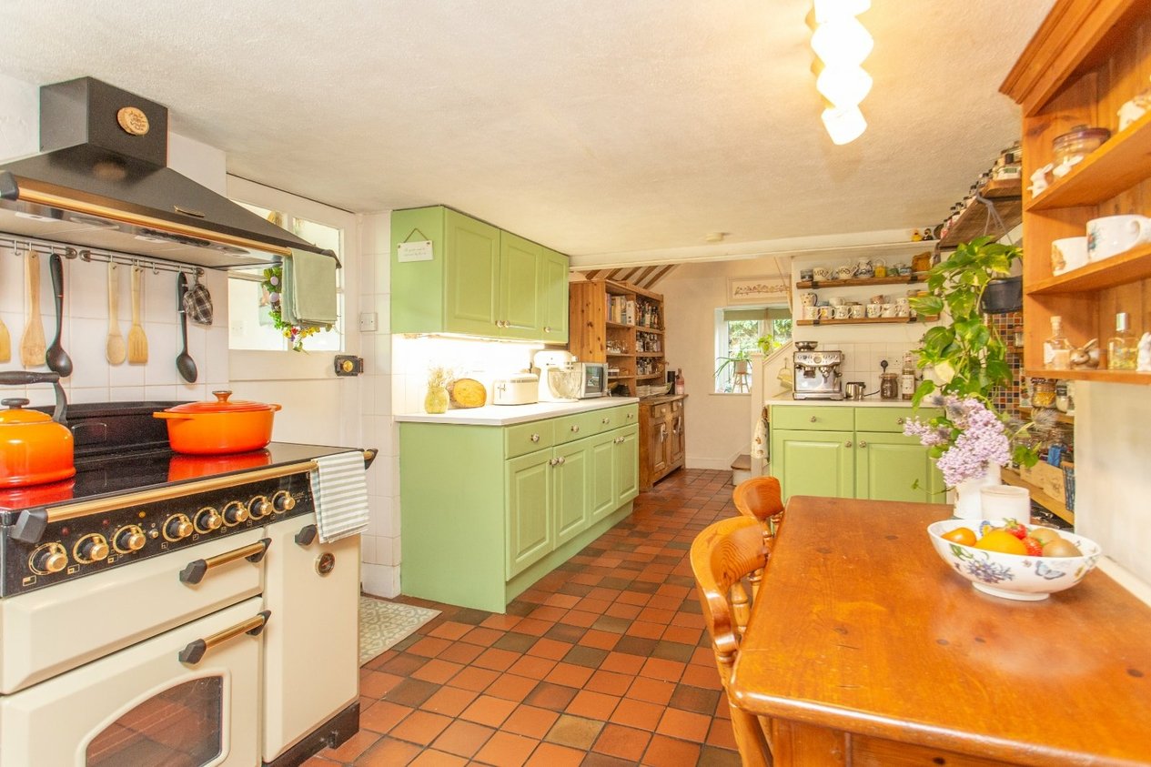 Properties For Sale in Roman Road Aldington