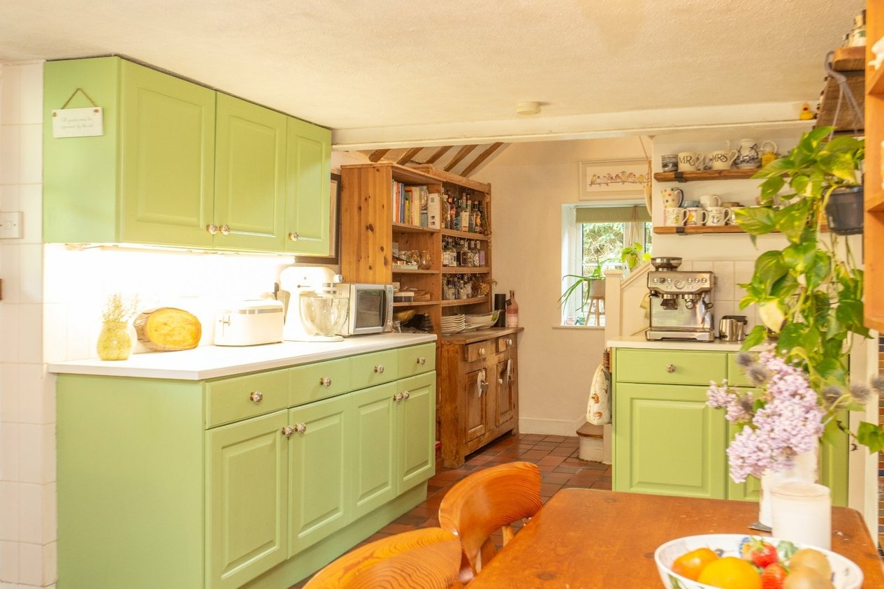 Properties For Sale in Roman Road Aldington