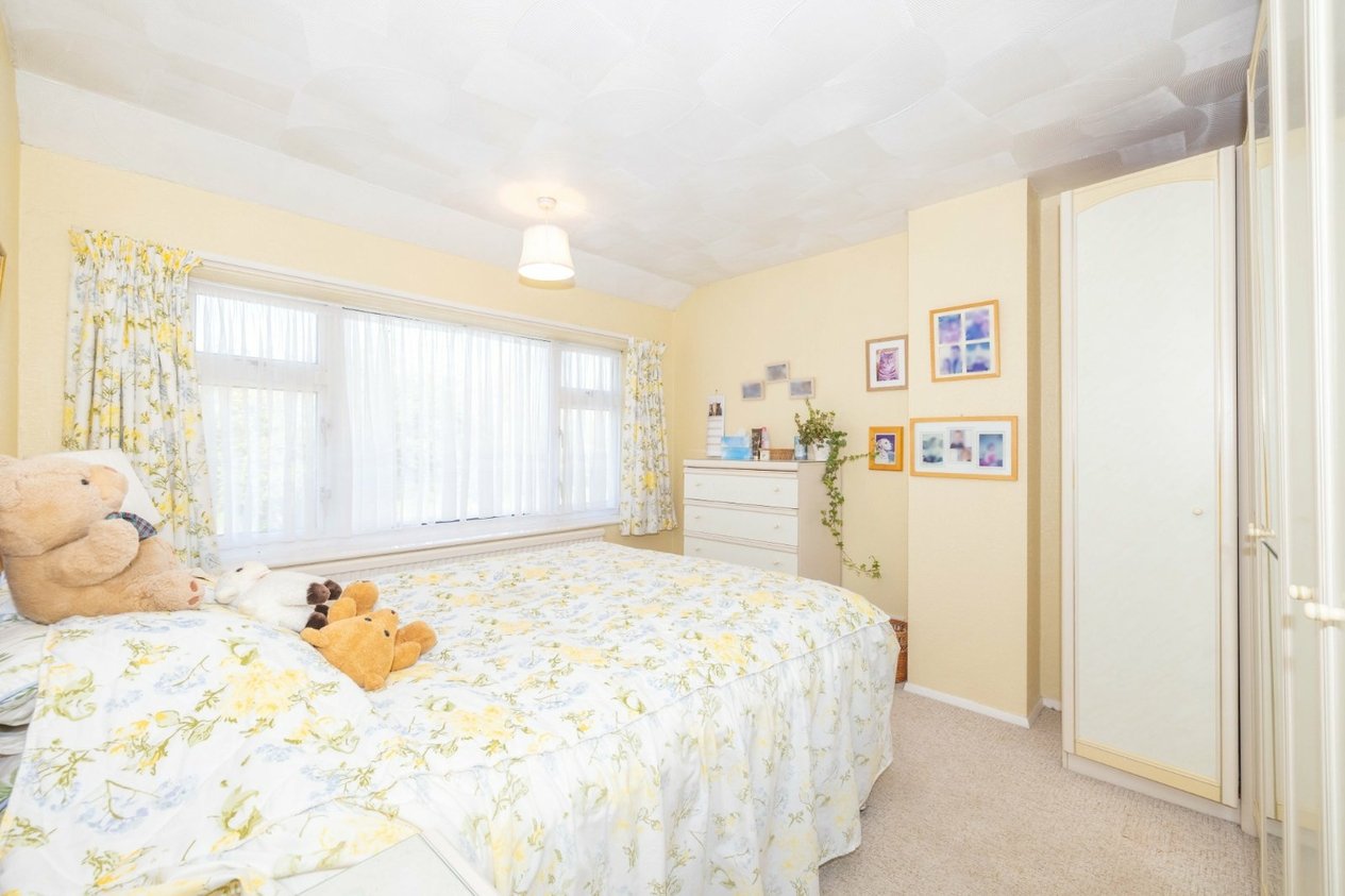 Properties Under Offer in Romney Road Ashford