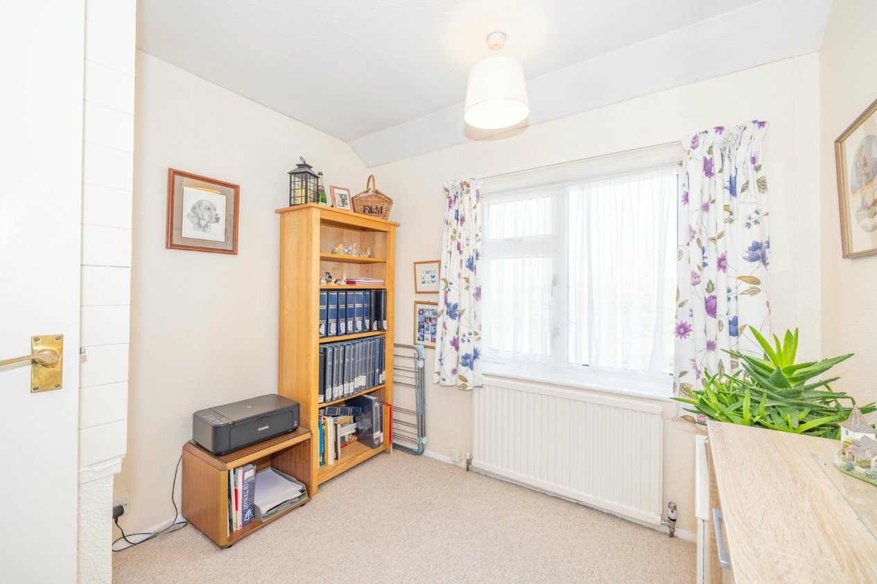 Properties Under Offer in Romney Road Ashford