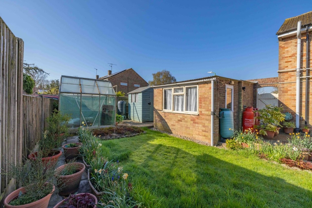 Properties Under Offer in Romney Road Ashford
