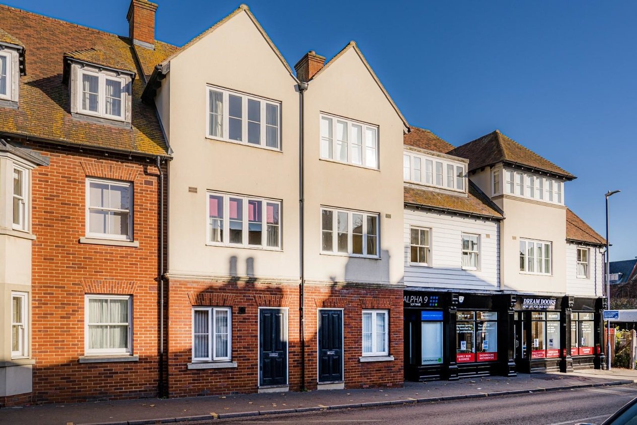 Properties Sold Subject To Contract in Roper Road 