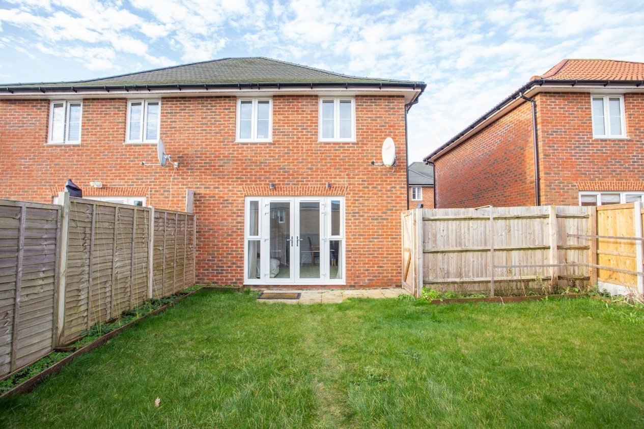 Properties For Sale in Ropeway Drive  Aylesham