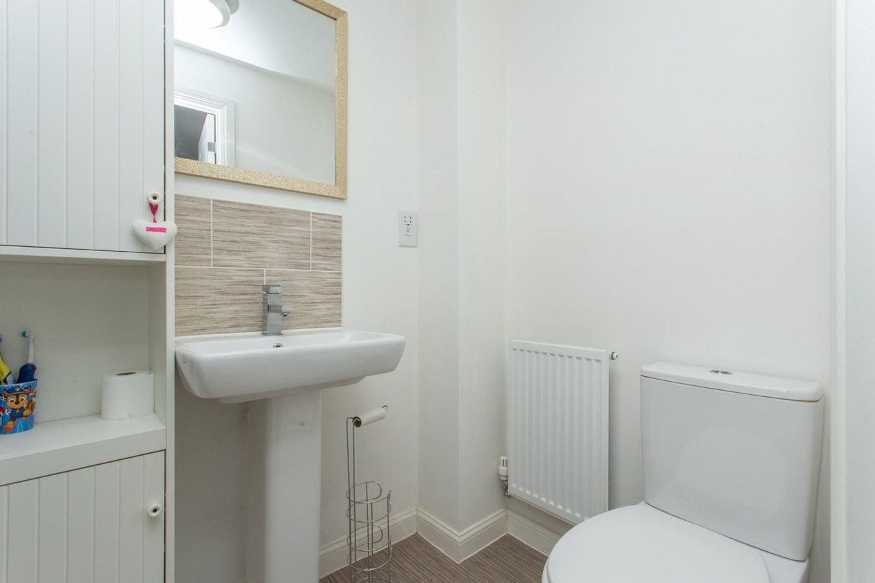 Properties For Sale in Ropeway Drive  Aylesham