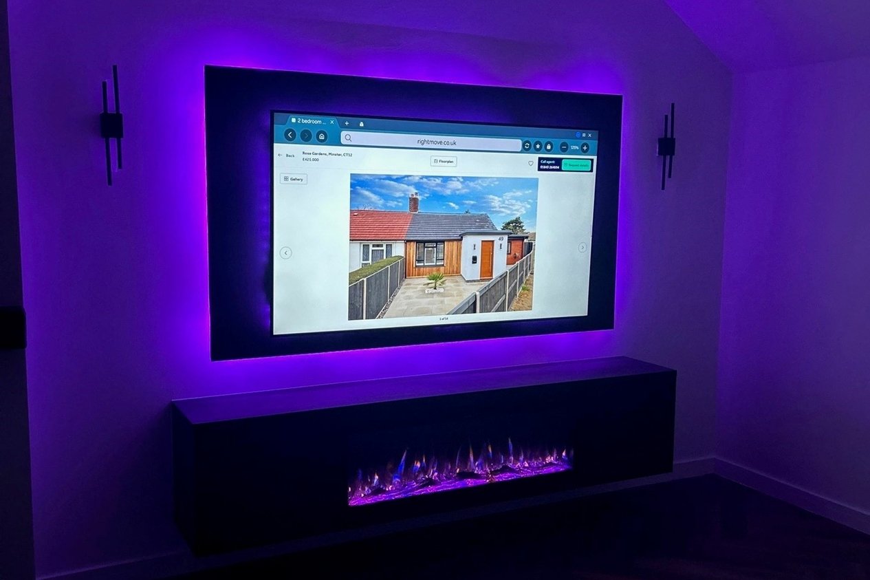 Properties For Sale in Rose Gardens  Minster