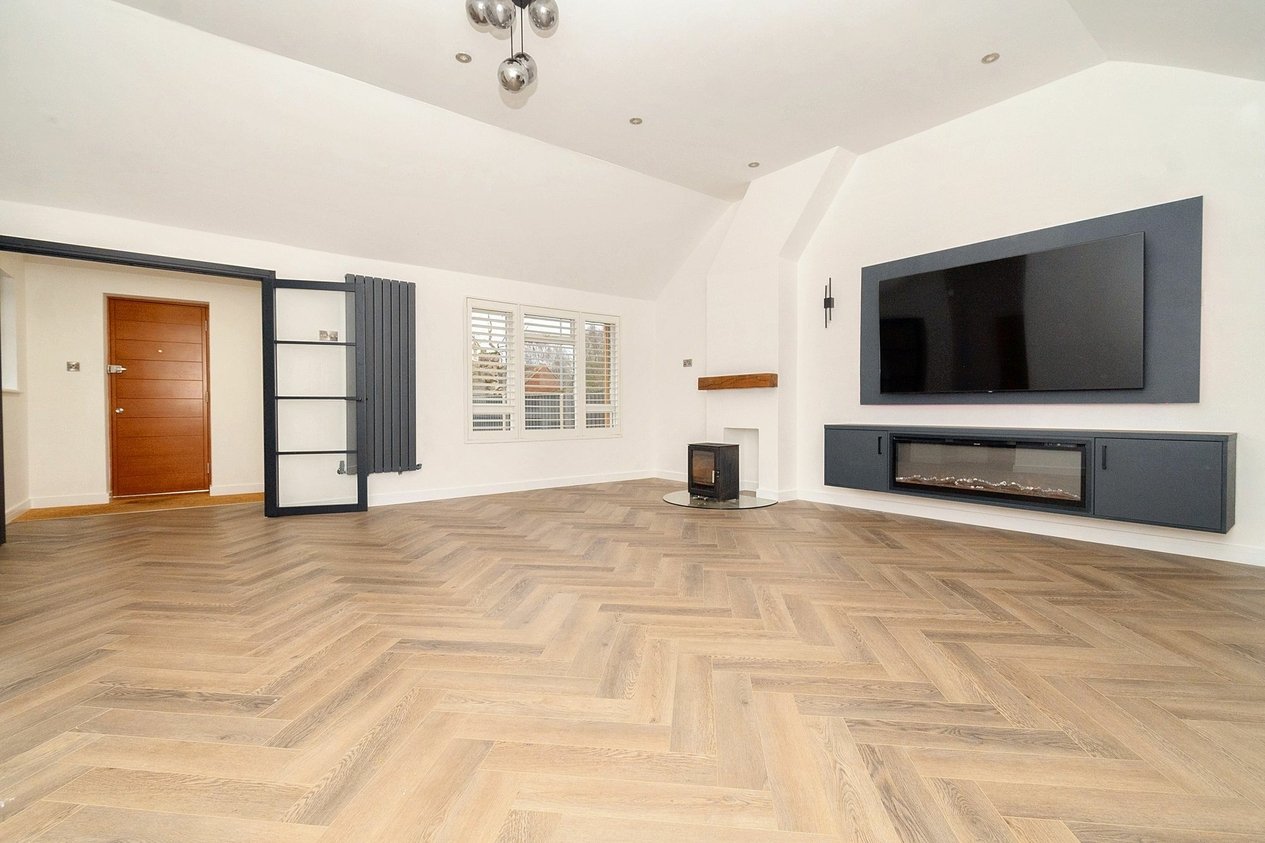 Properties For Sale in Rose Gardens  Minster