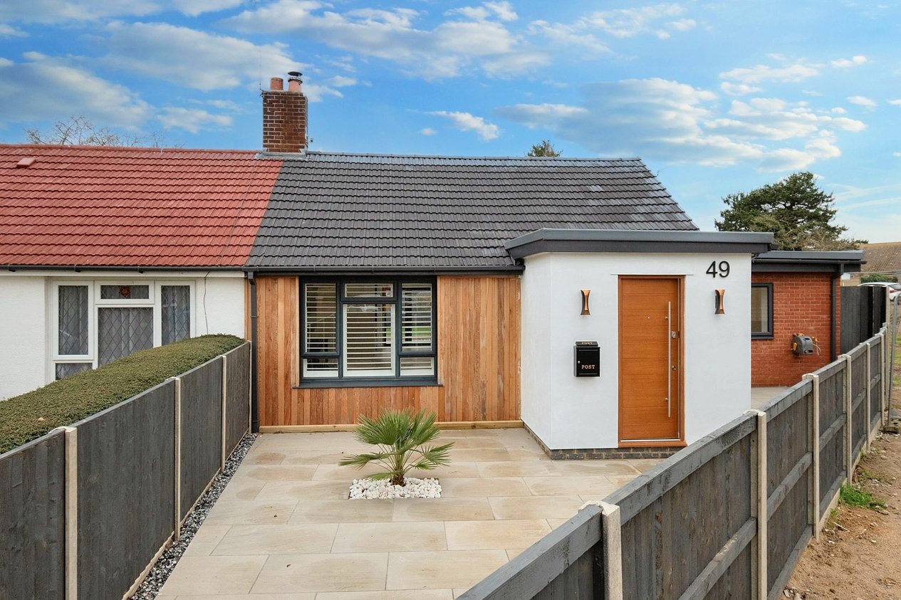Properties For Sale in Rose Gardens  Minster