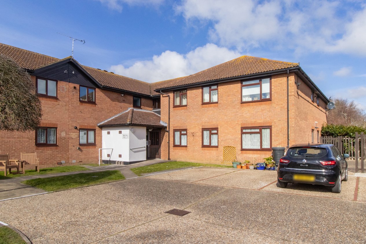 Properties For Sale in Roselawn Gardens Margate