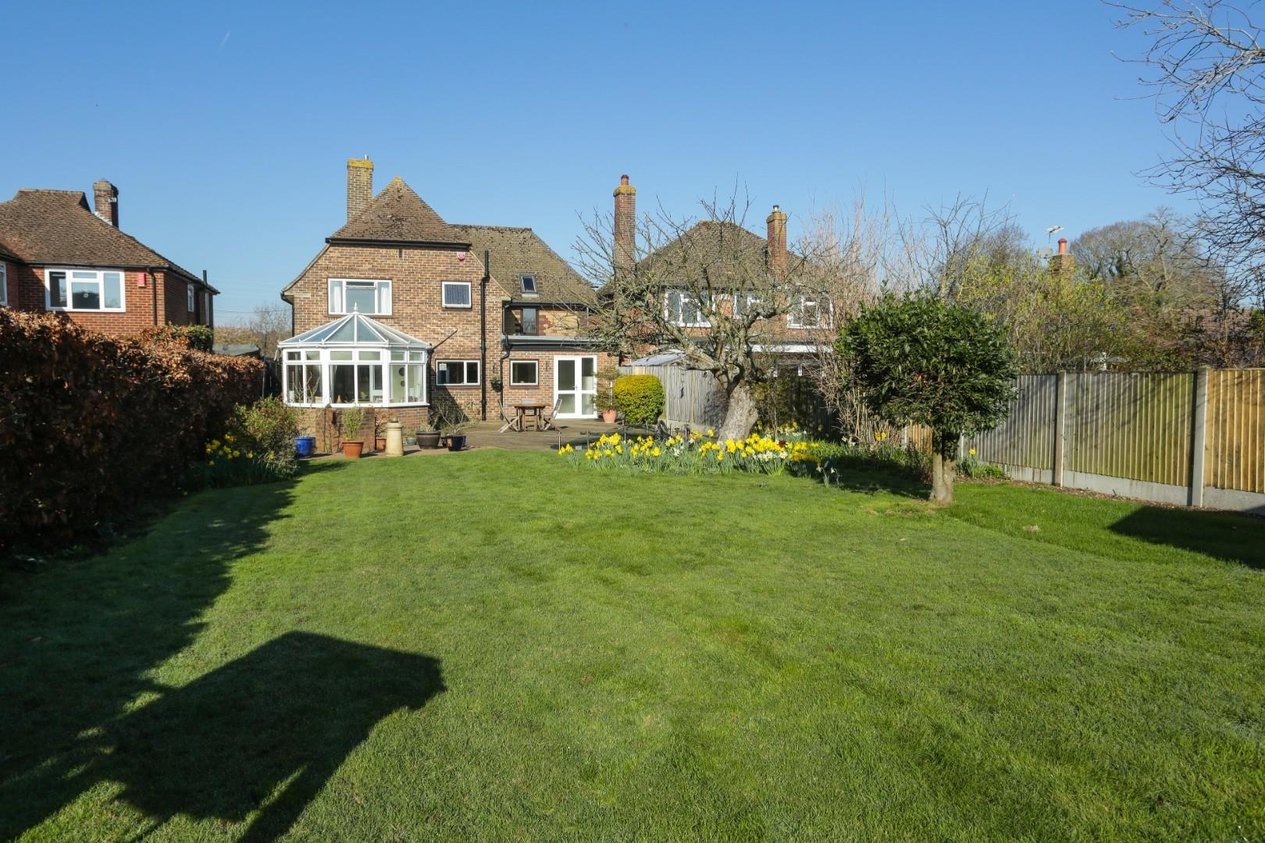 Properties Sold Subject To Contract in Rough Common Road Rough Common