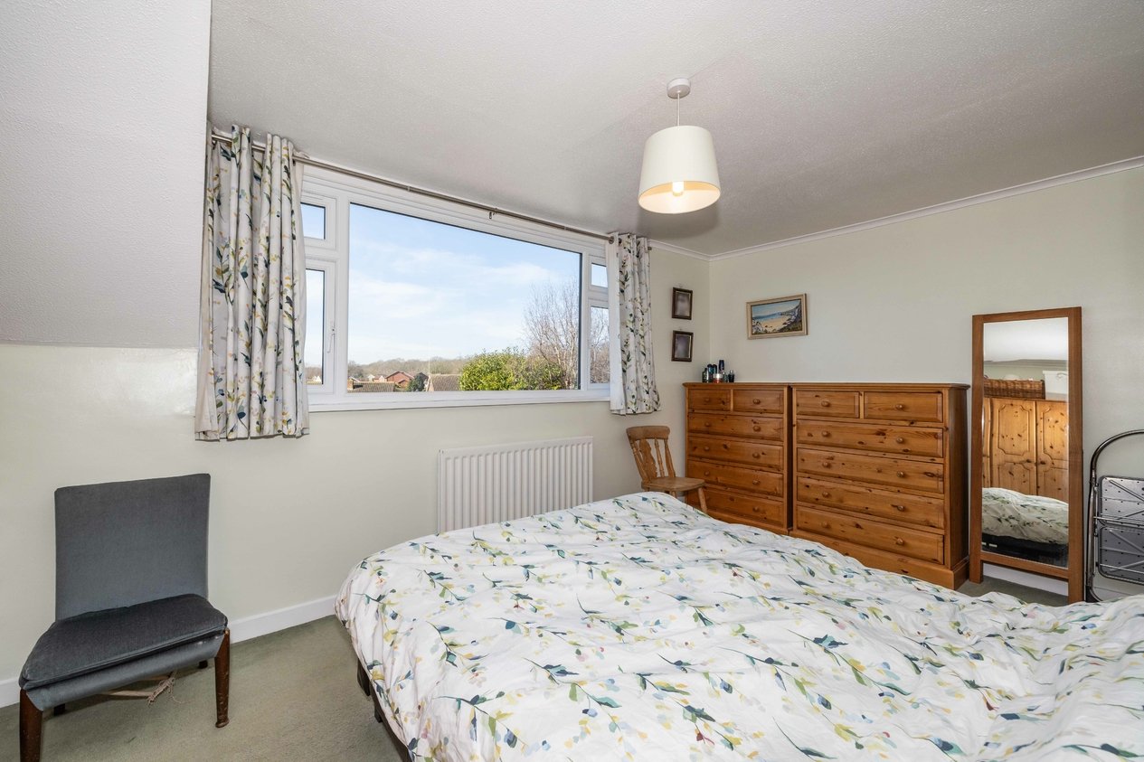 Properties Under Offer in Rowan Close Sturry