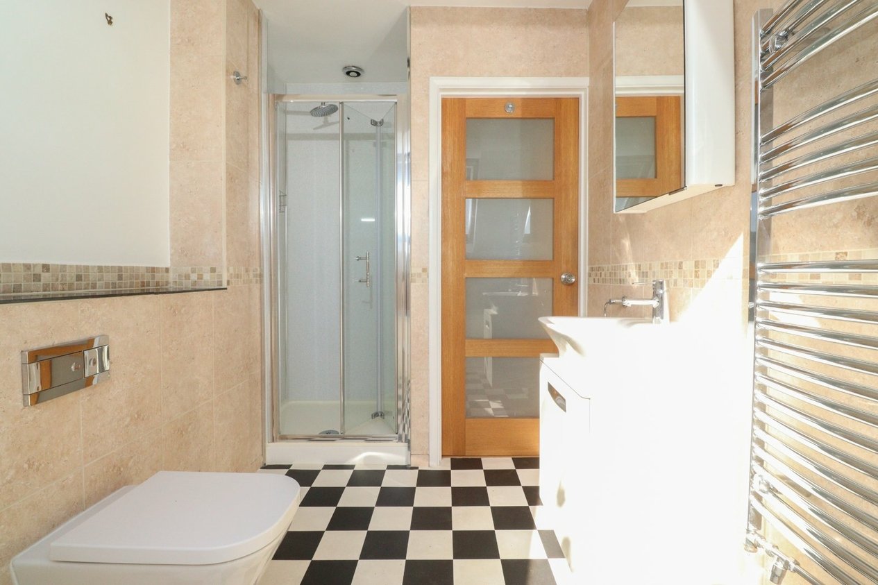 Properties For Sale in Rowena Court, 1  St Mildreds Gardens Westgate-on-Sea