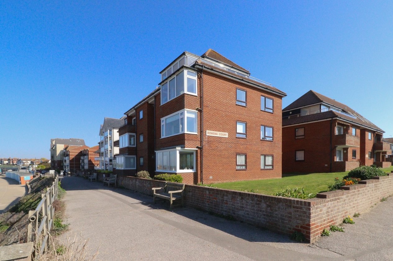 Properties For Sale in Rowena Court, 1  St Mildreds Gardens Westgate-on-Sea