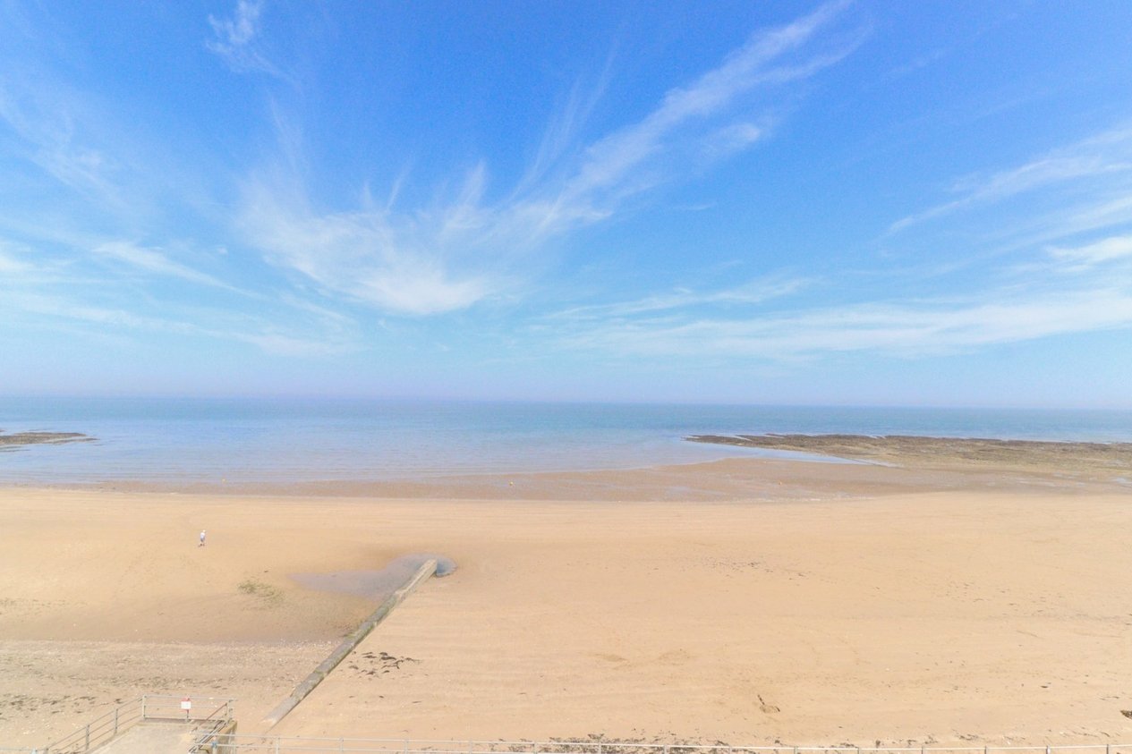 Properties For Sale in Rowena Court, 1  St Mildreds Gardens Westgate-on-Sea