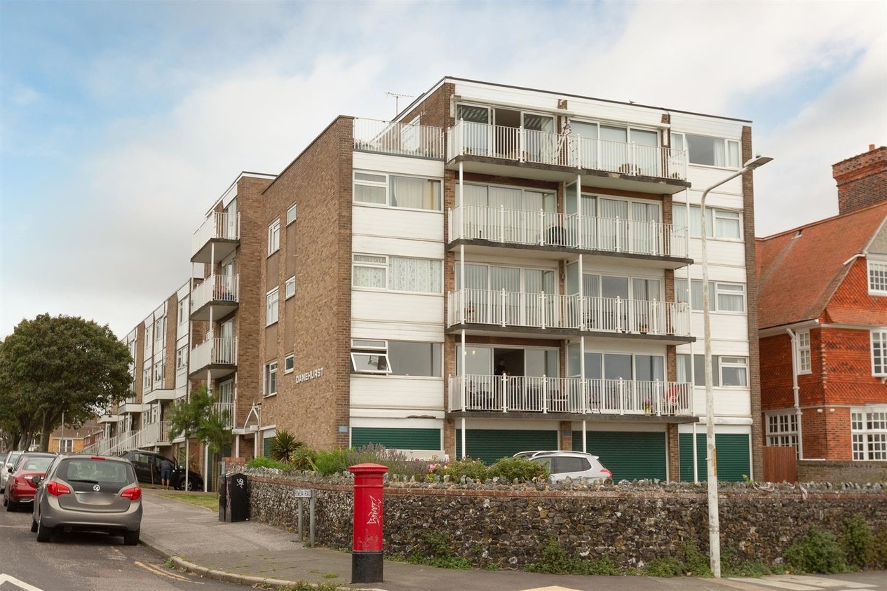 Properties Sold Subject To Contract in Rowena Road 