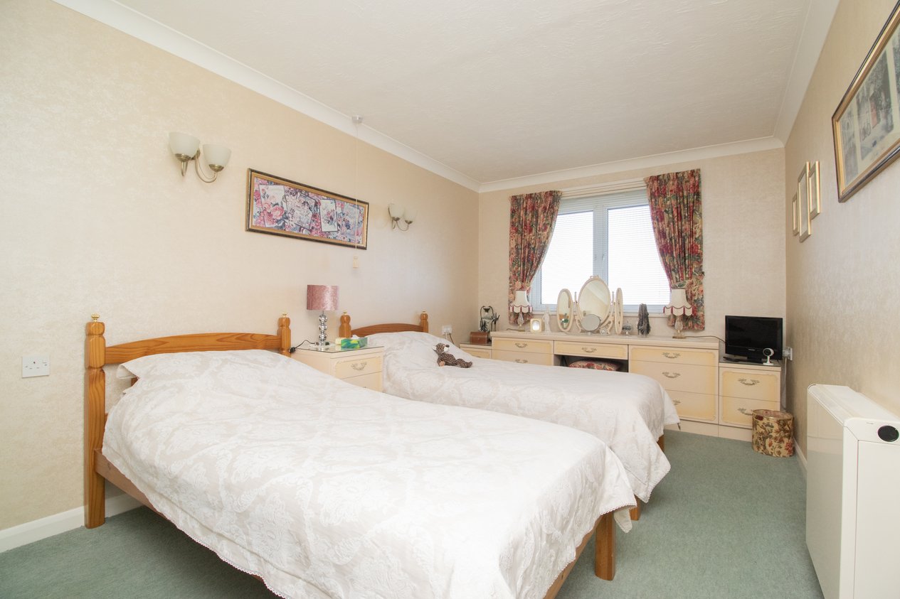 Properties For Sale in Rowena Road Westgate-On-Sea