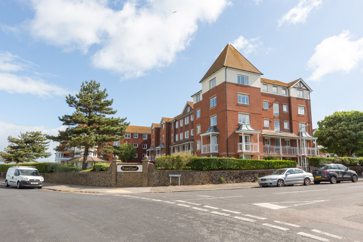 Properties Under Offer in Rowena Road Westgate-On-Sea