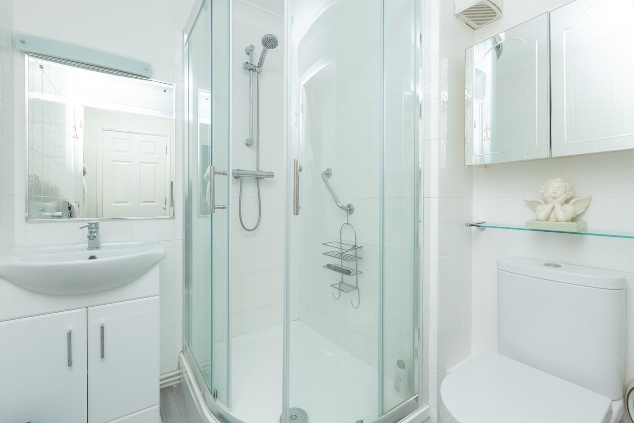 Properties Under Offer in Rowena Road Westgate-On-Sea