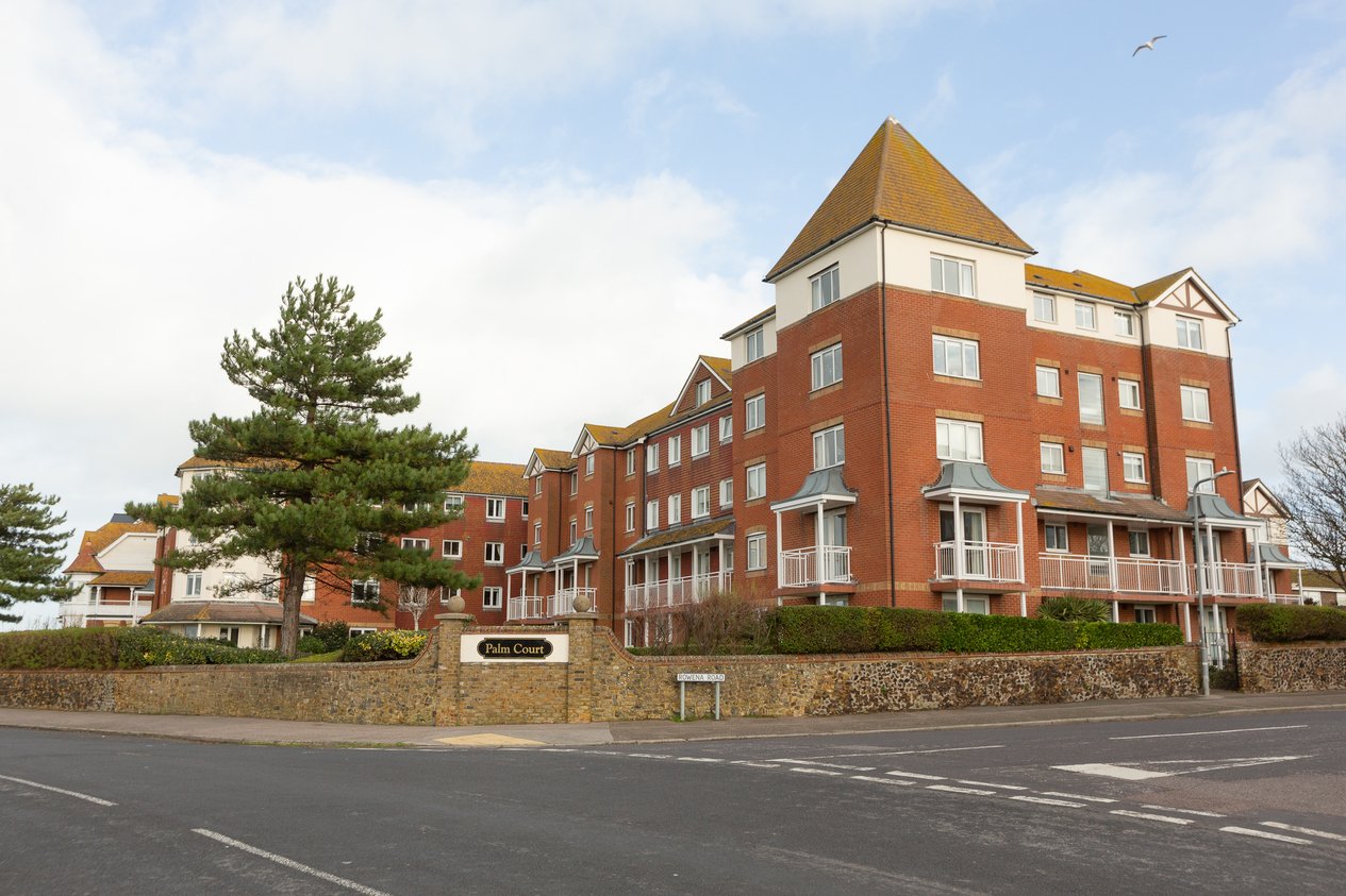 Properties Under Offer in Rowena Road Westgate-On-Sea