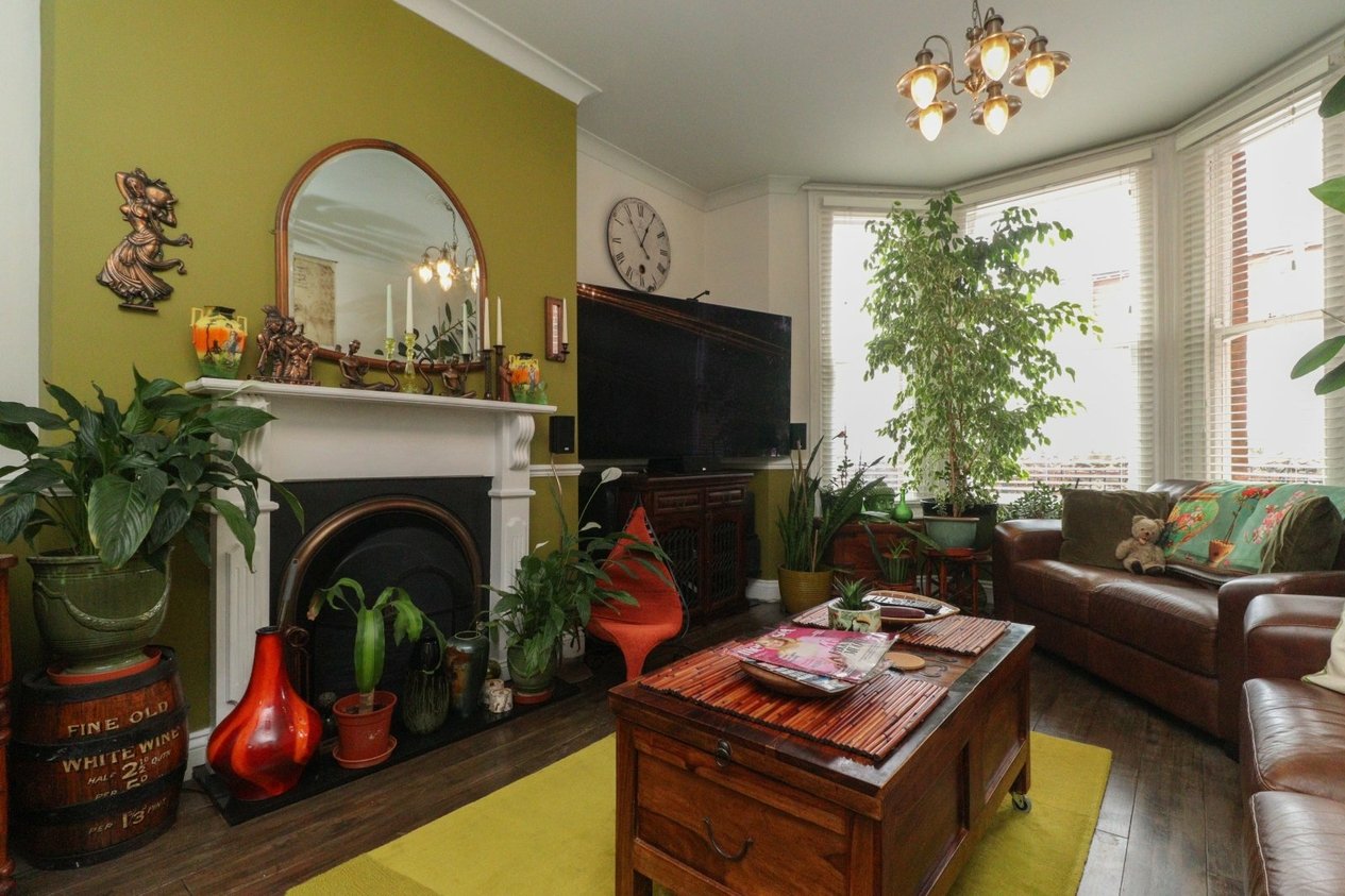 Properties For Sale in Roxburgh Road 
