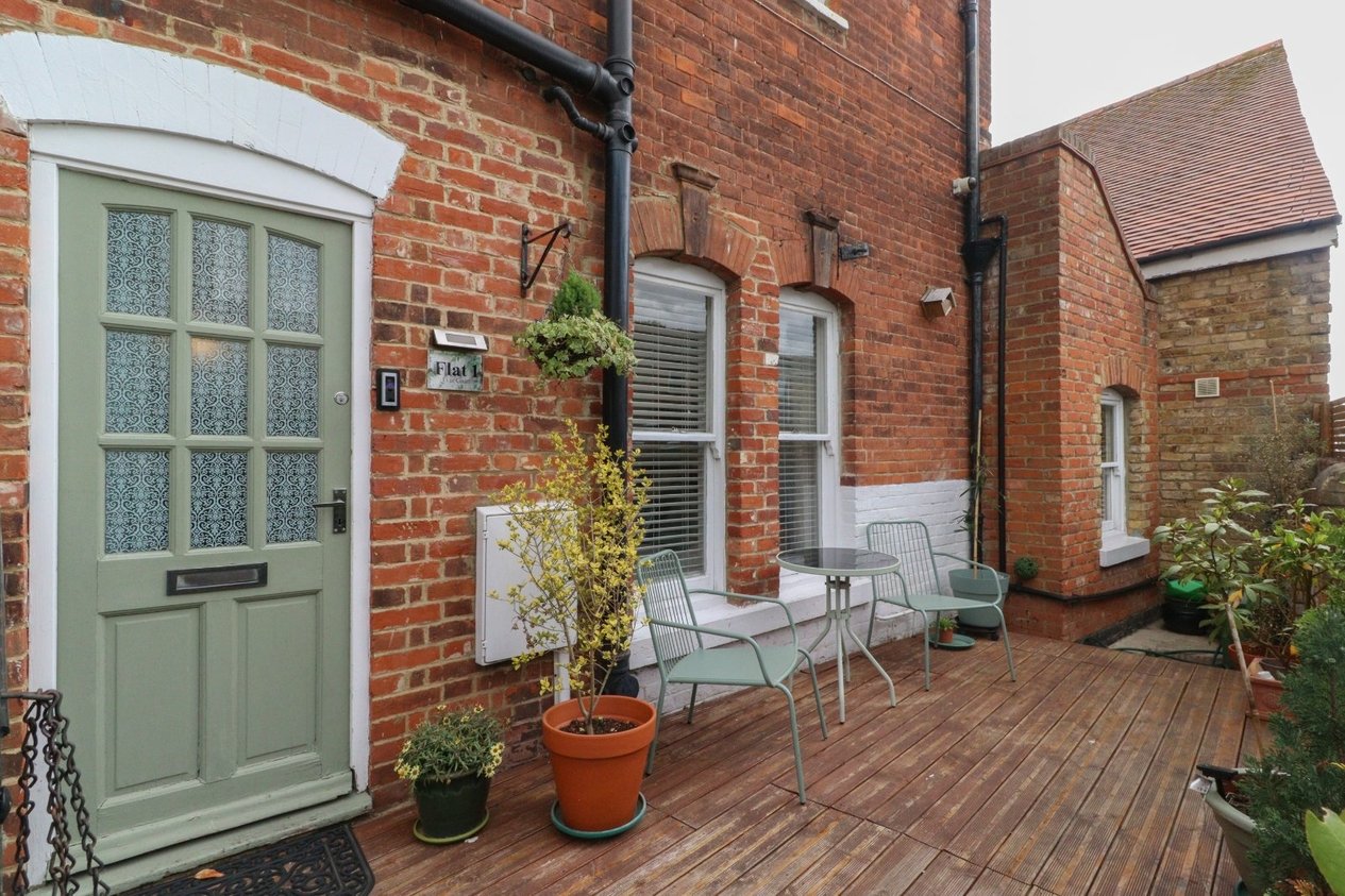 Properties For Sale in Roxburgh Road 