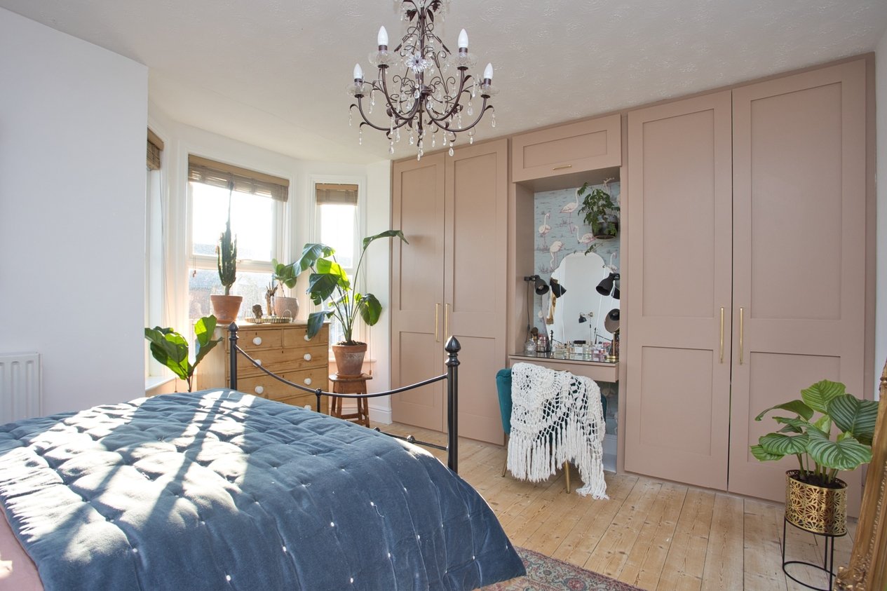 Properties Under Offer in Royal Military Avenue Folkestone