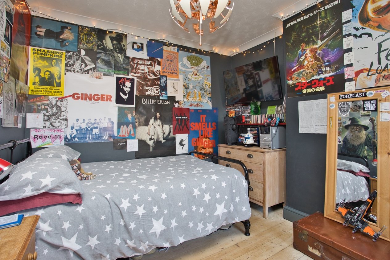 Properties Under Offer in Royal Military Avenue Folkestone