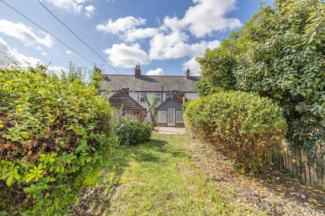 Properties For Sale in Ruckinge Road Bilsington