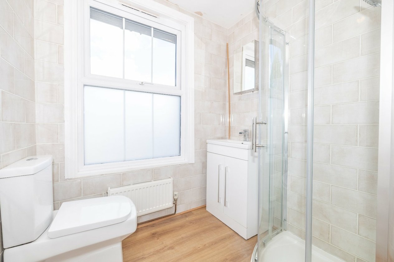 Properties For Sale in Ruckinge Road Bilsington