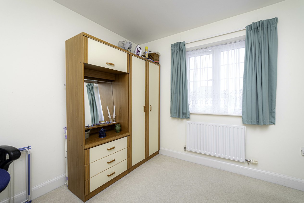 Properties For Sale in Running Foxes Lane Ashford