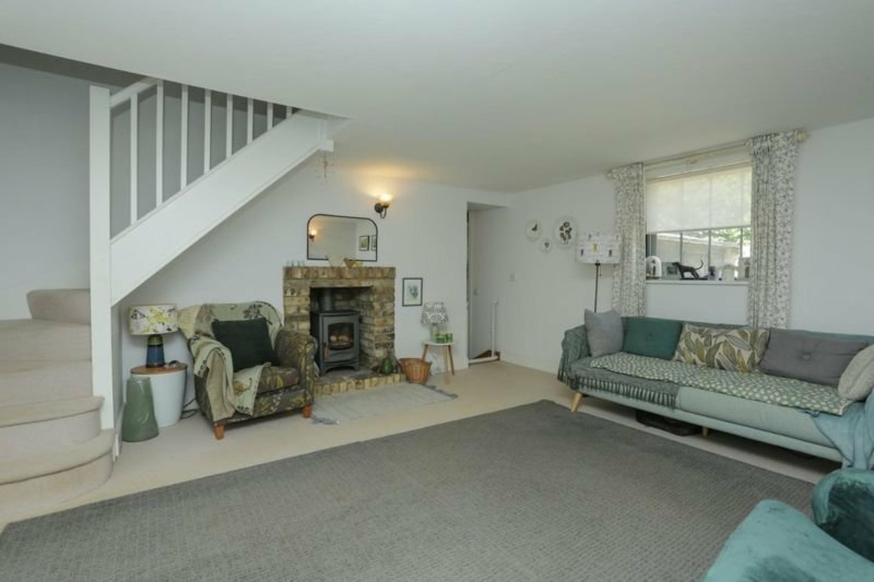Properties Under Offer in Rushett Lane Norton
