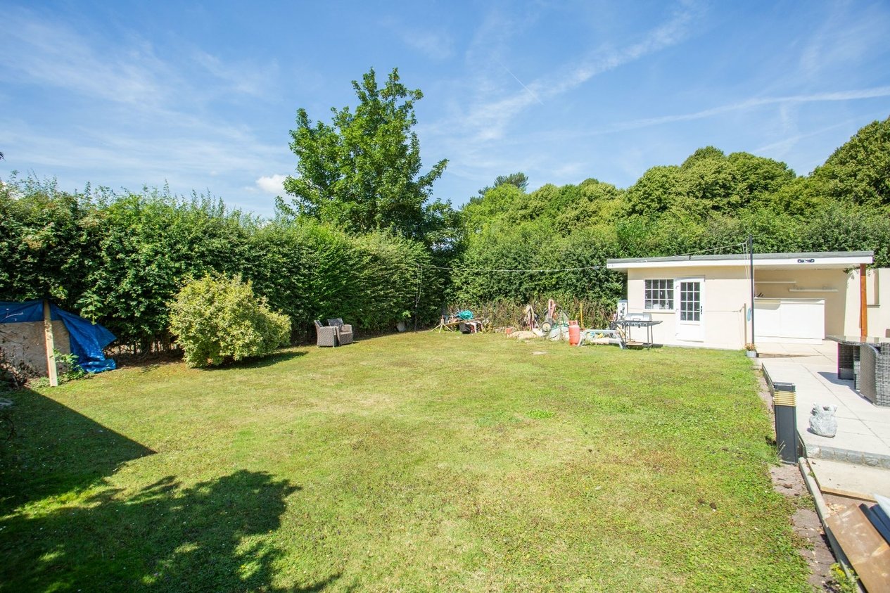 Properties For Sale in Rushett Lane Norton