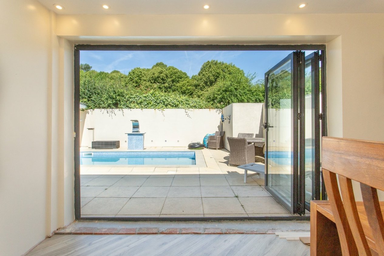 Properties For Sale in Rushett Lane Norton