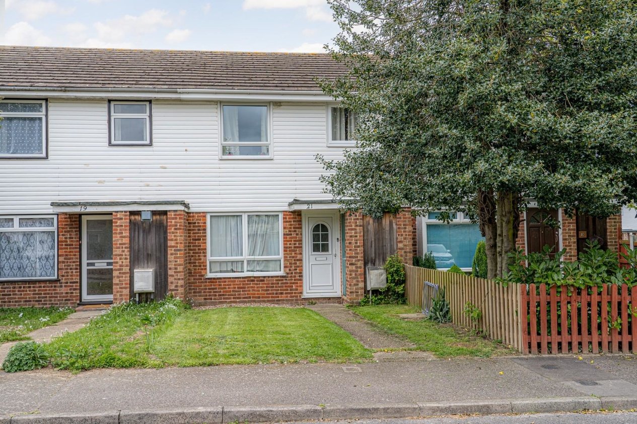 Properties For Sale in Rushmead Close 