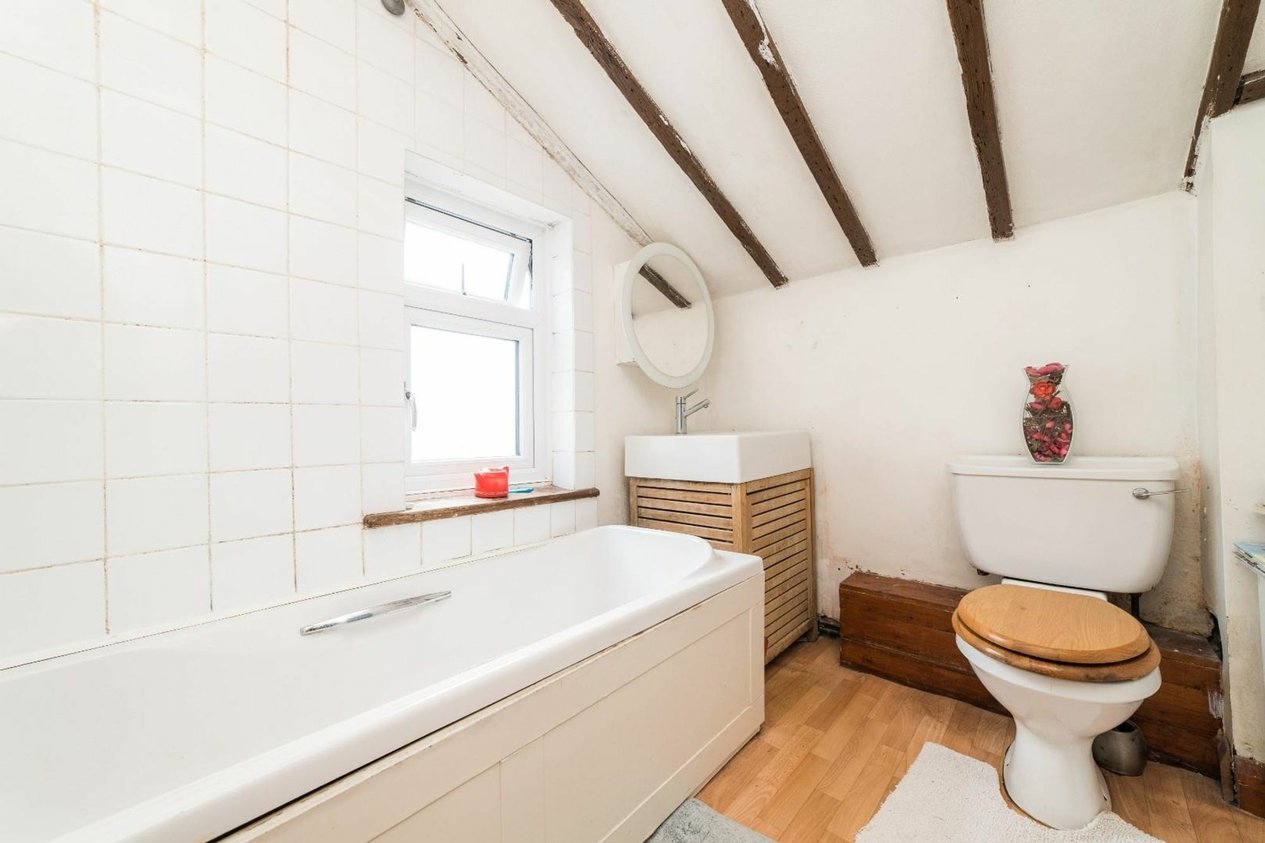 Properties For Sale in Russell Place  Oare