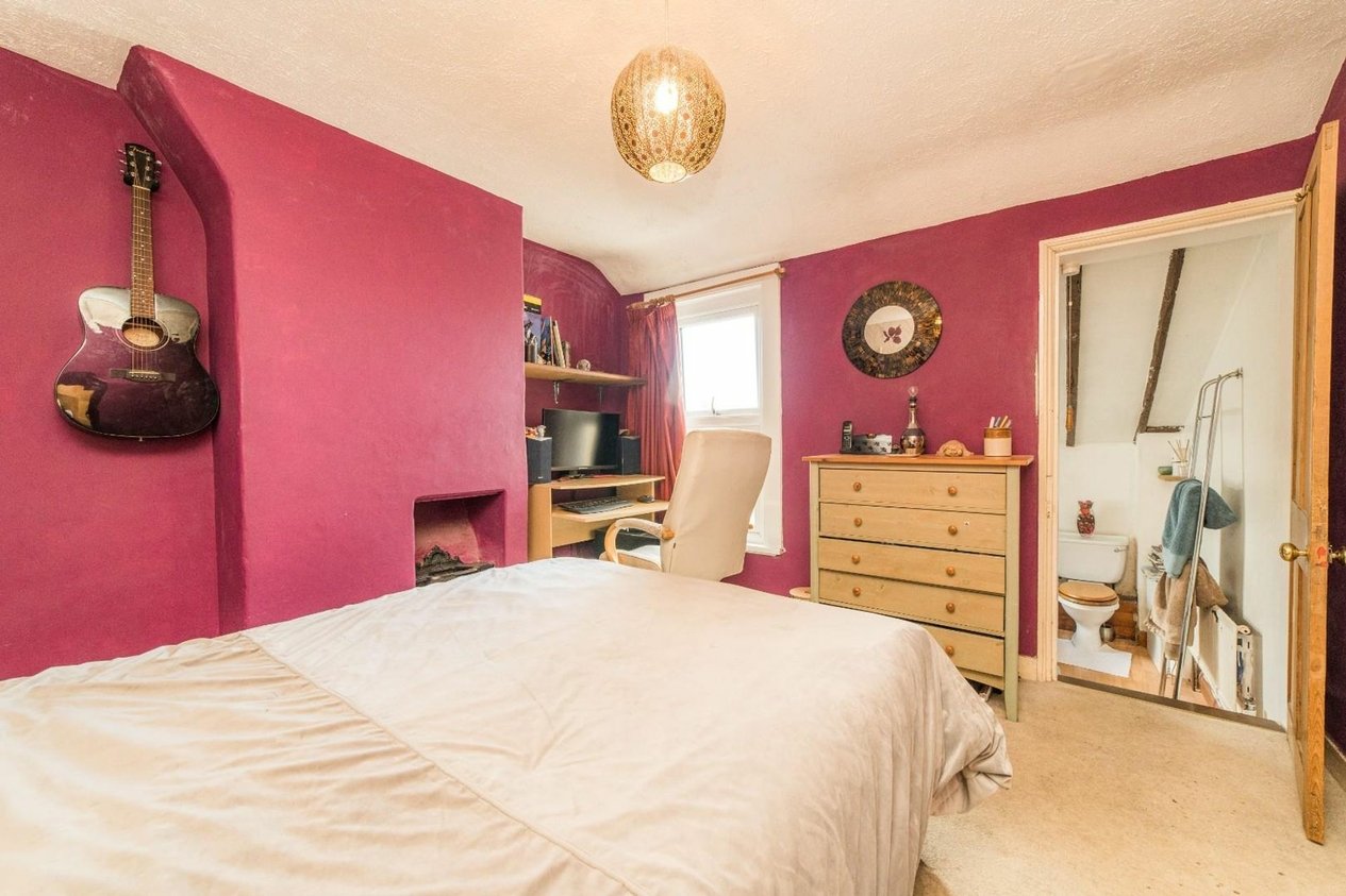 Properties For Sale in Russell Place  Oare