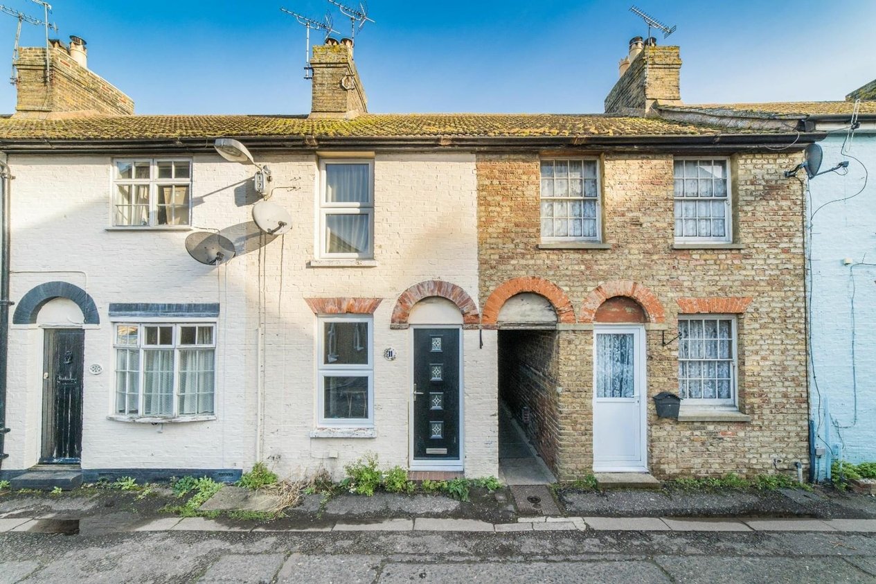 Properties For Sale in Russell Place  Oare