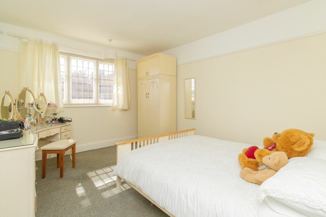 Properties For Sale in Rutland Gardens  Cliftonville