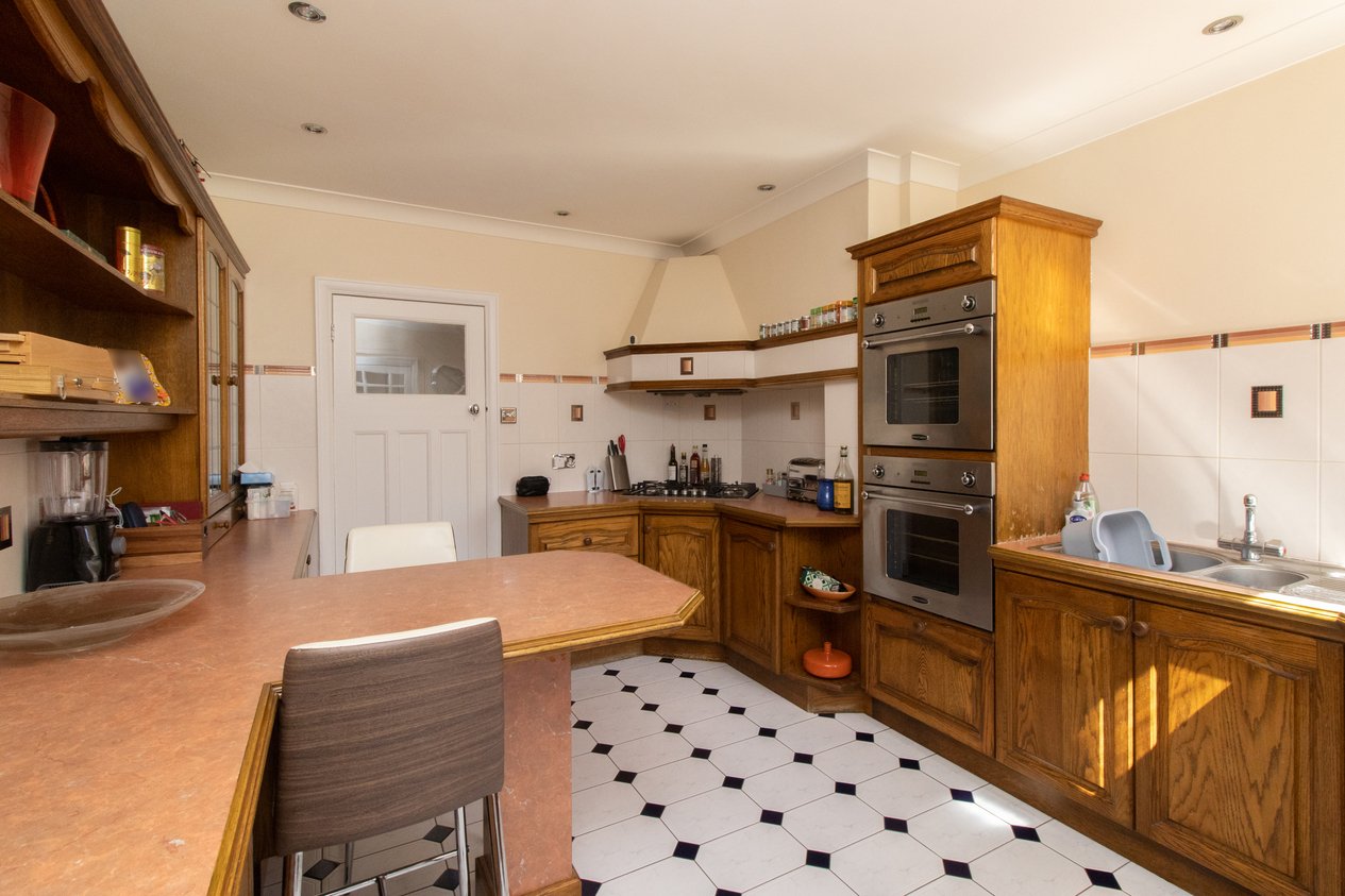 Properties Under Offer in Rutland Gardens Margate