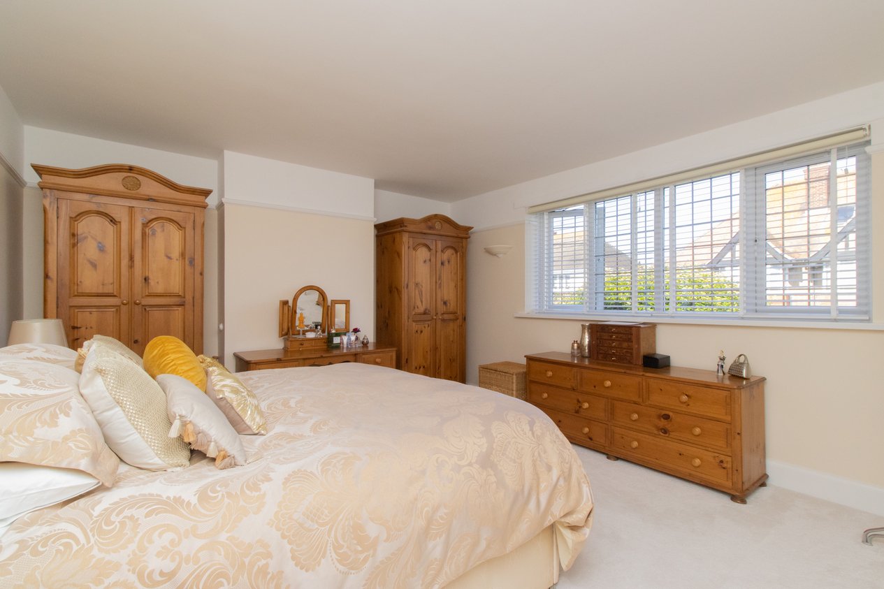 Properties Under Offer in Rutland Gardens Margate