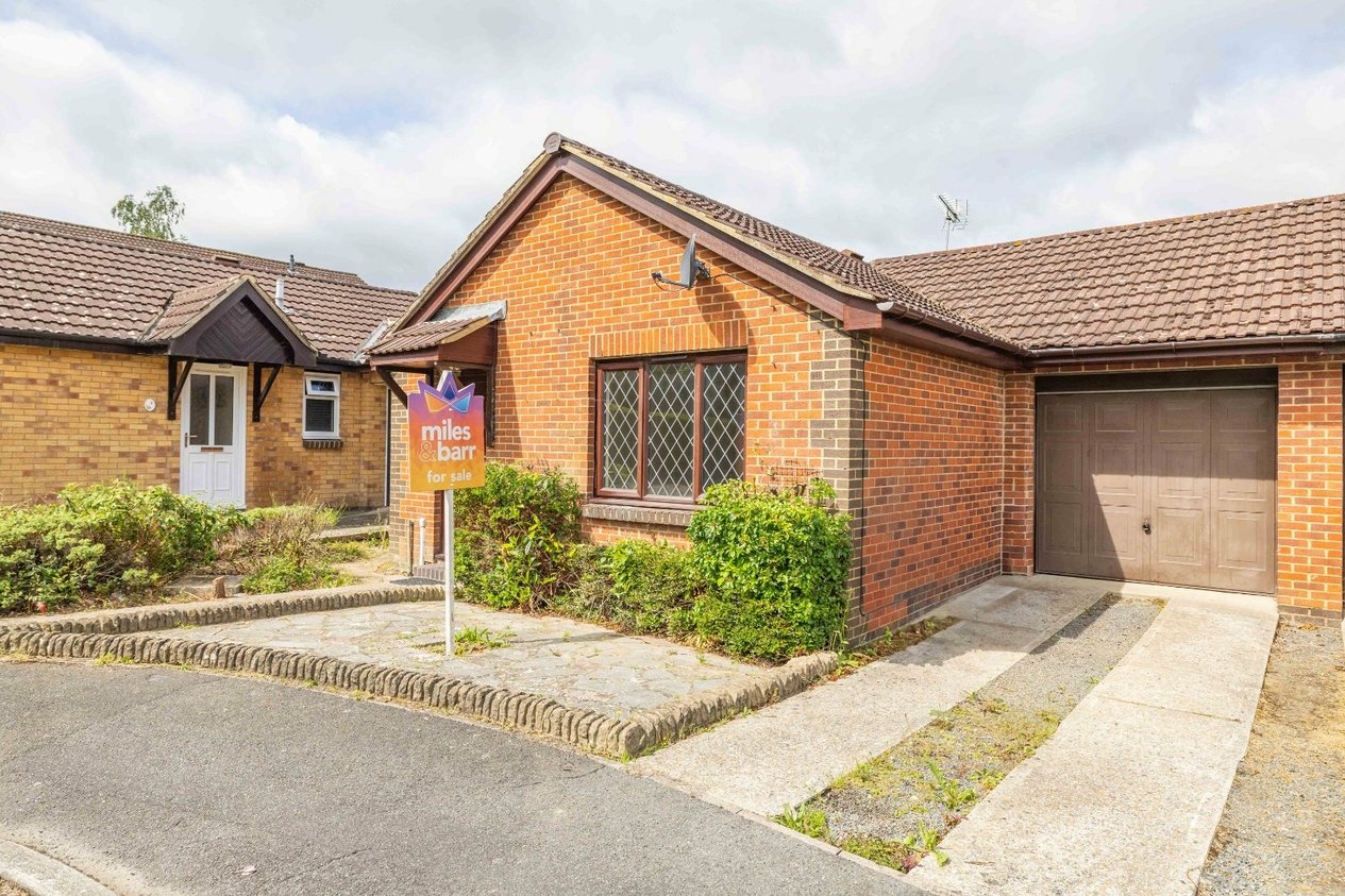 Properties For Sale in Rye Court Ashford