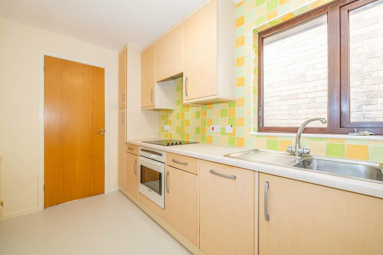 Properties For Sale in Rye Court Ashford