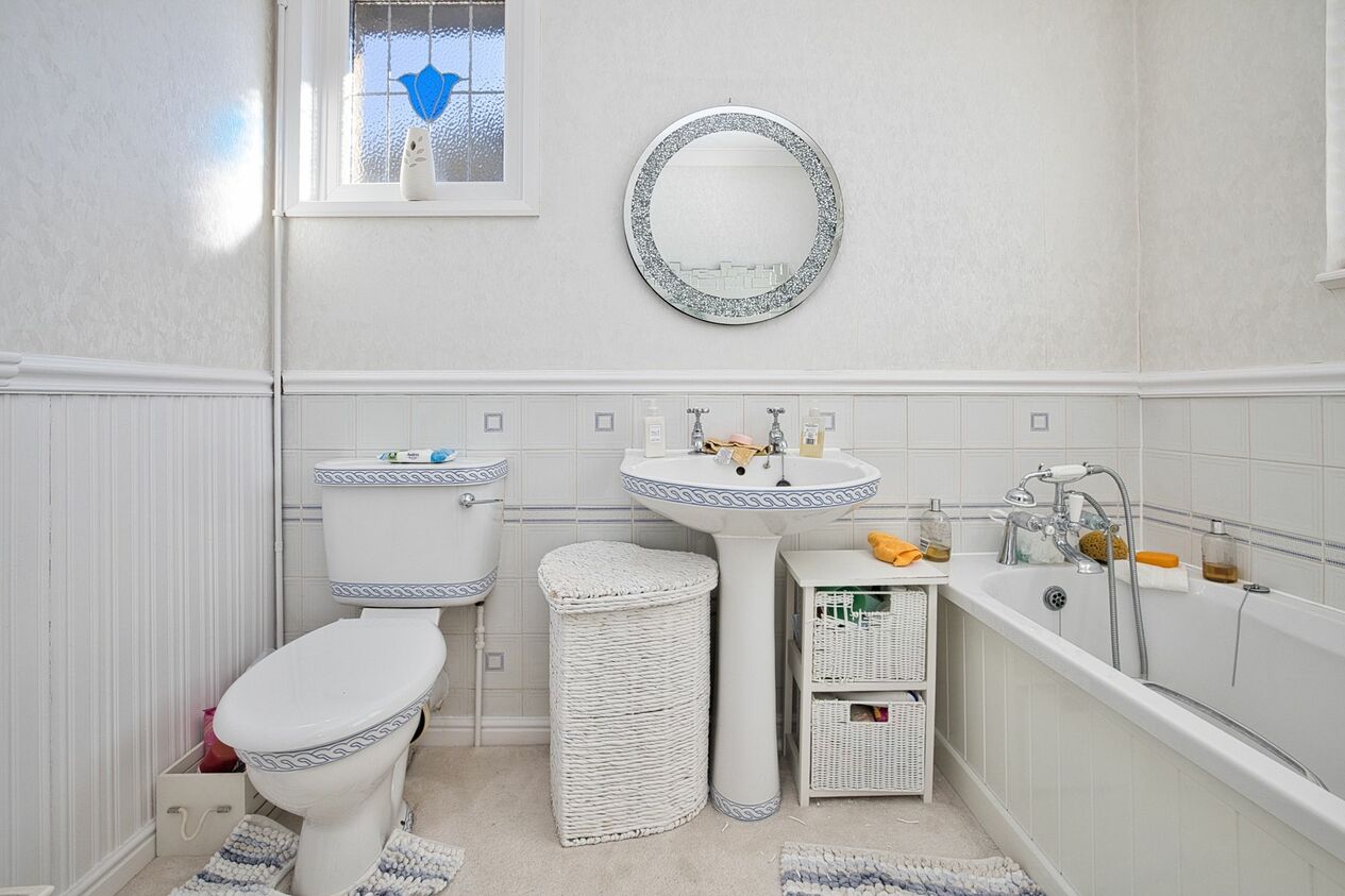 Properties For Sale in Salisbury Avenue  Broadstairs