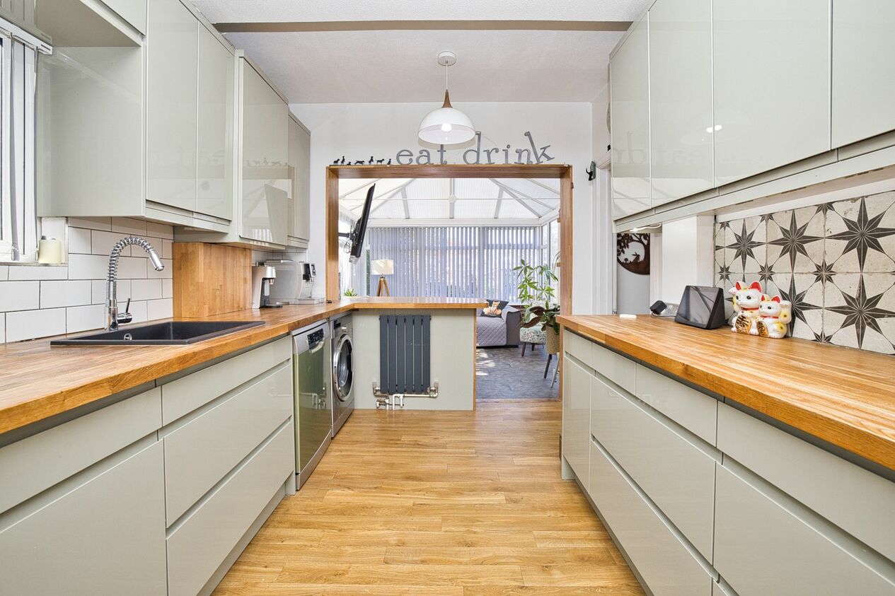Properties For Sale in Salisbury Avenue  Broadstairs