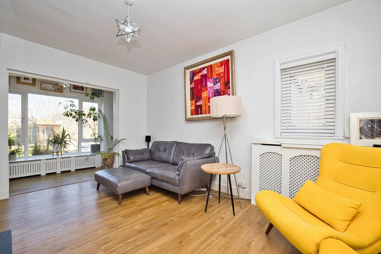 Properties For Sale in Salisbury Avenue  Broadstairs
