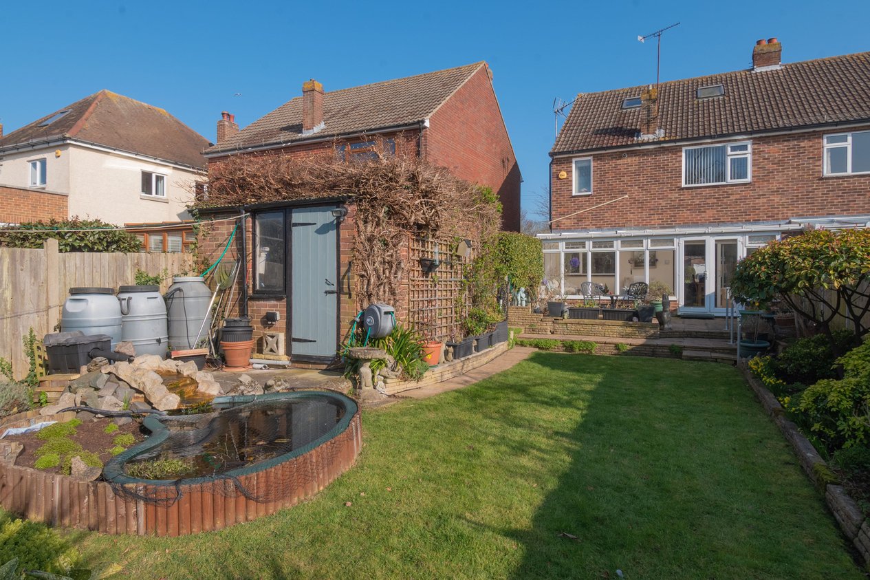 Properties Under Offer in Salisbury Avenue Broadstairs