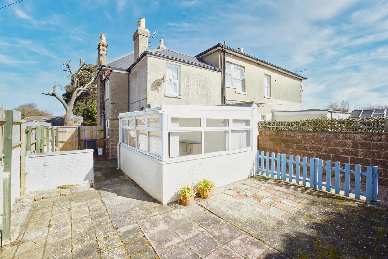 Properties Sold Subject To Contract in Salts Drive  The Lodge Salts Drive